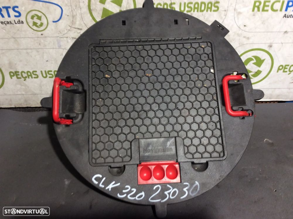 Leitor GPS Mercedes CLK - 2