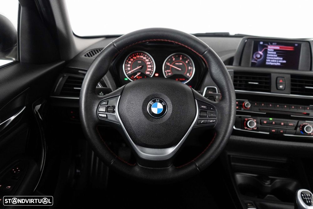 BMW 116 d Line Sport - 25