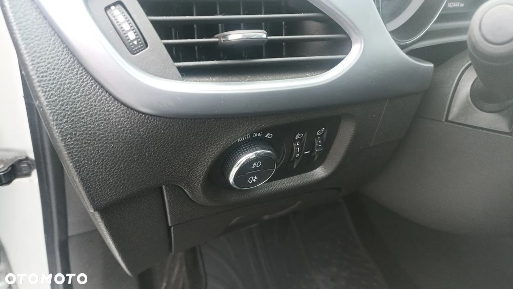 Opel Astra 1.6 CDTI Dynamic - 13
