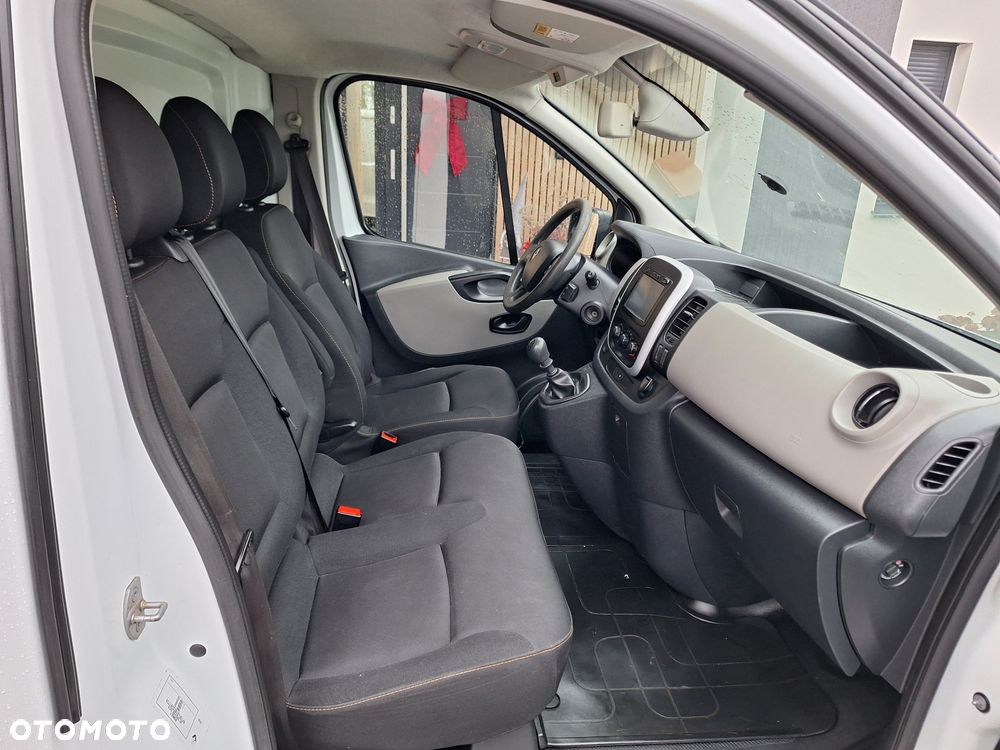 Renault Trafic - 8