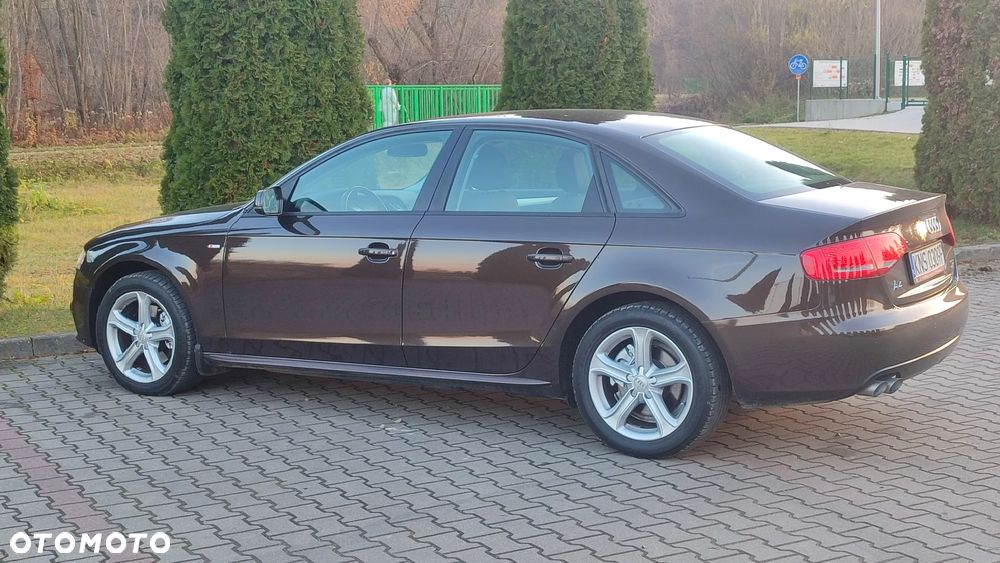 Audi A4 Limousine 2.0 TDI DPF quattro S line Sportpaket (plus) - 9