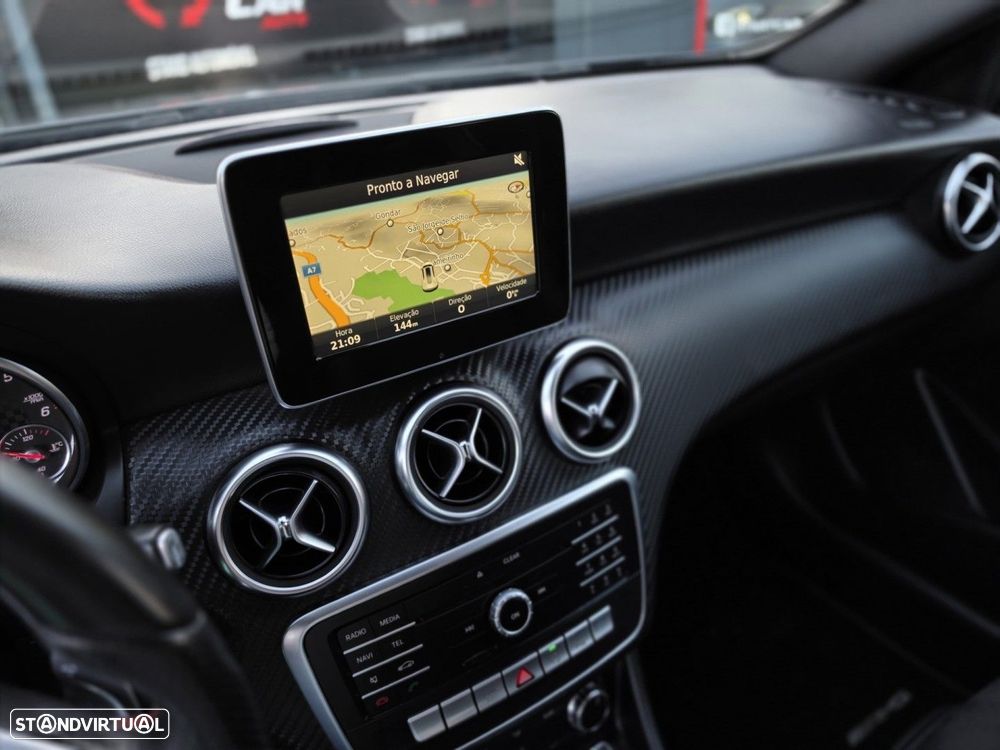 Mercedes-Benz A 180 d AMG Line Aut. - 23