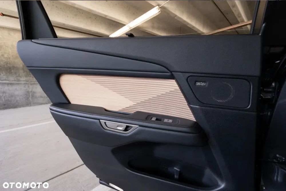 Lexus ES 300h Prestige - 13