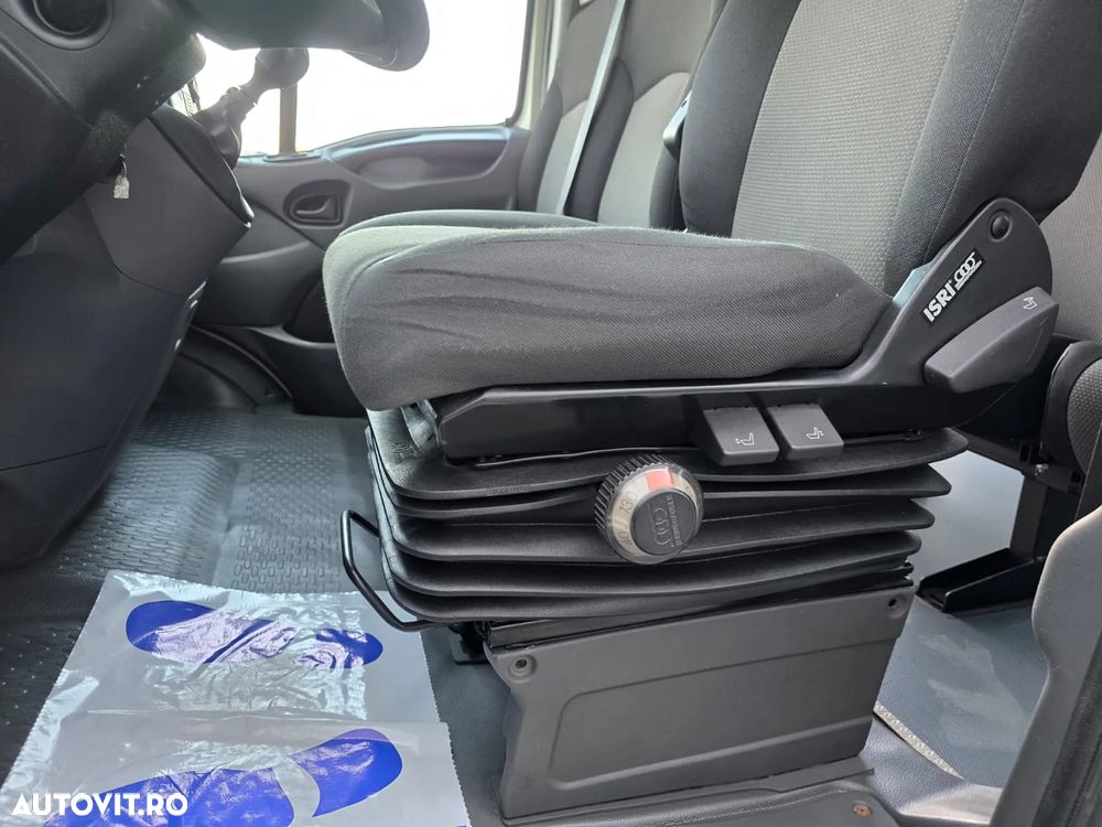 Iveco Daily 2.3D EURO5*//7Locuri //Cabina Dubla//Clima//Rate FIXE//Avans ZERO - 32