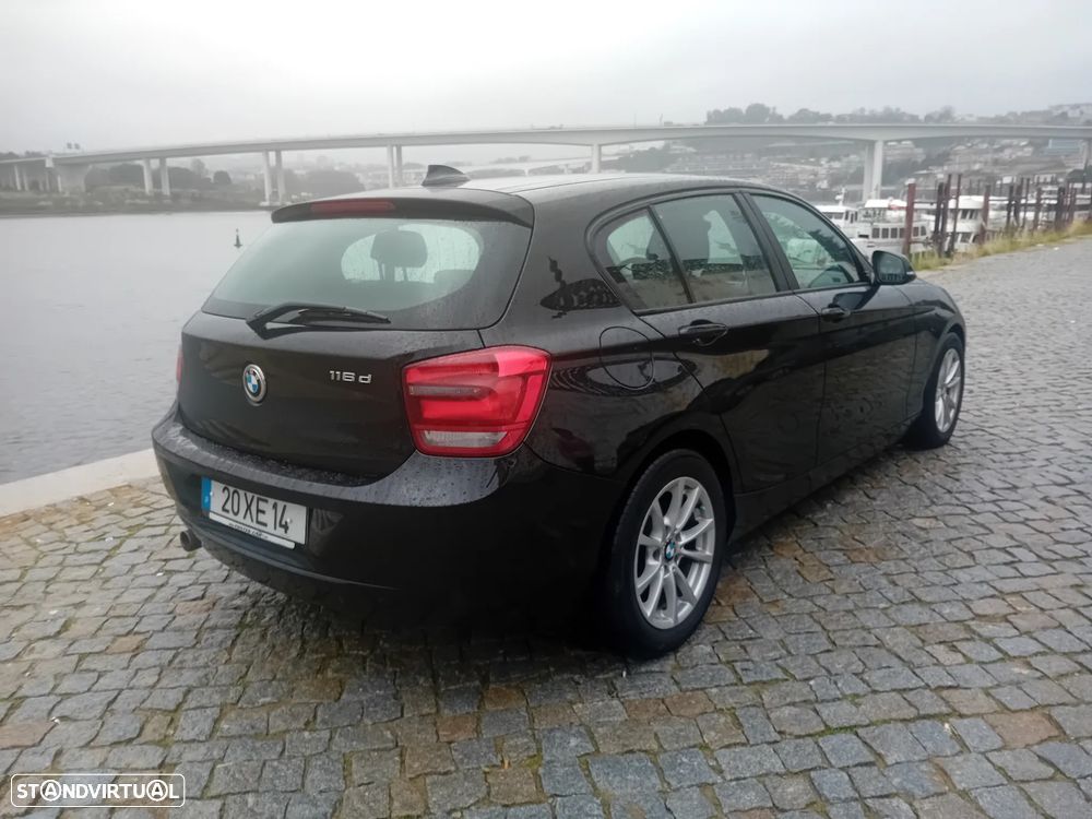BMW 116 d EDynamics Line Urban - 15
