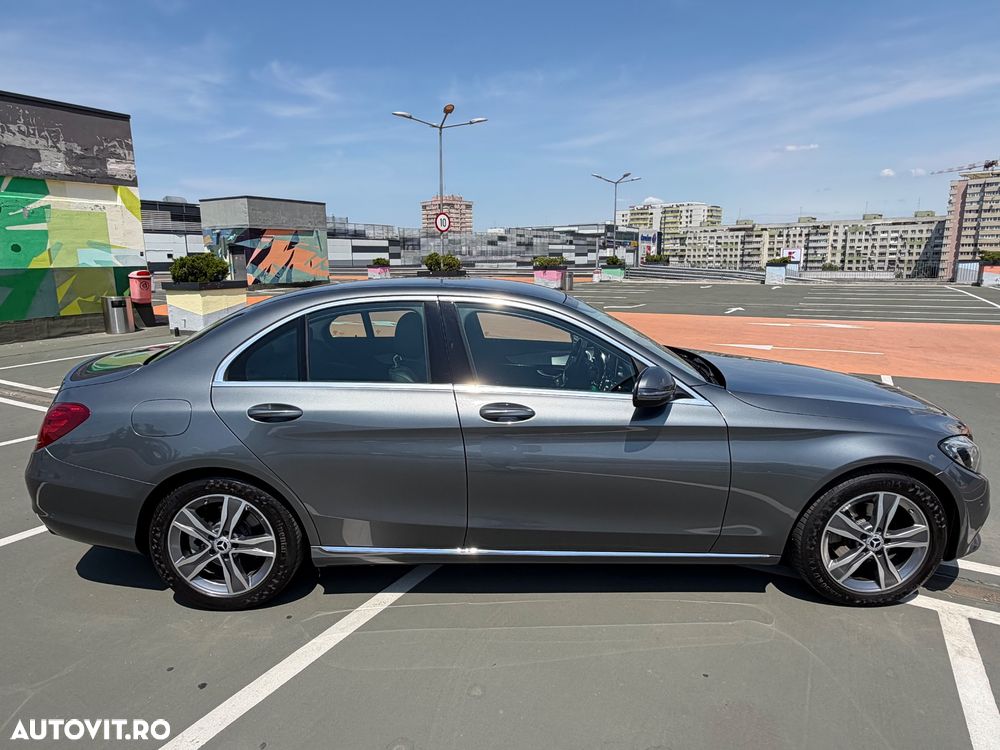 Mercedes-Benz C 180 9G-TRONIC Avantgarde - 4