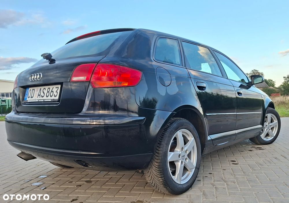 Audi A3 Sportback 1.9 TDI Attraction - 13