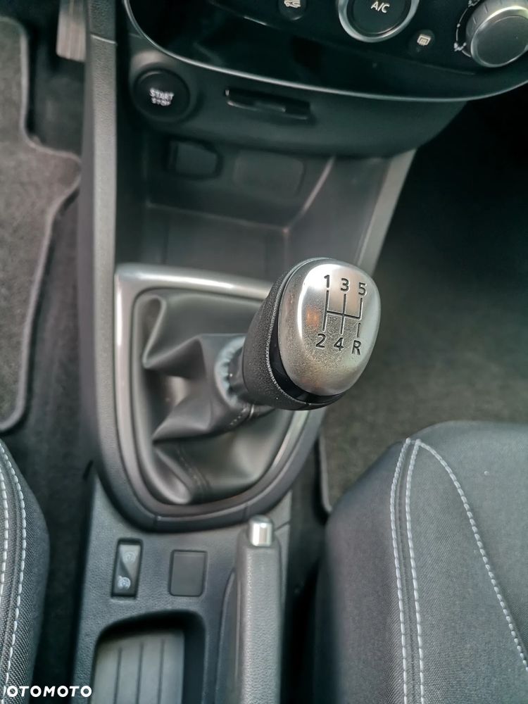 Renault Clio 1.2 16V Limited - 19