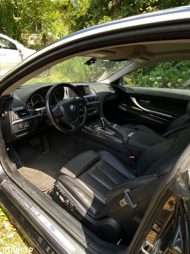 BMW Seria 6 650i xDrive - 8