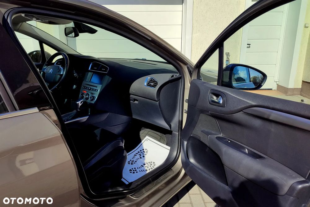 Citroën C4 PureTech 130 Stop & Start EAT6 Shine - 18