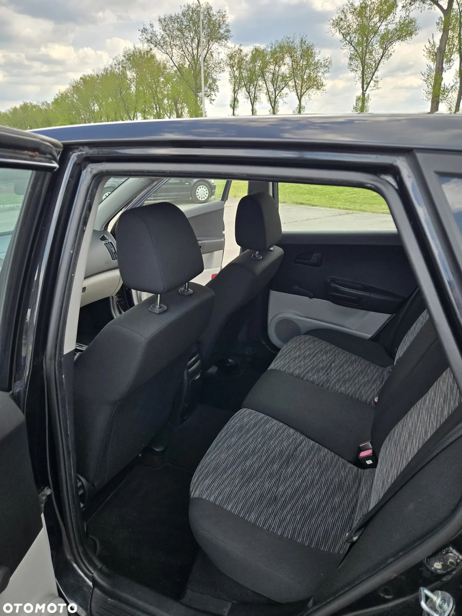 Kia Ceed - 6