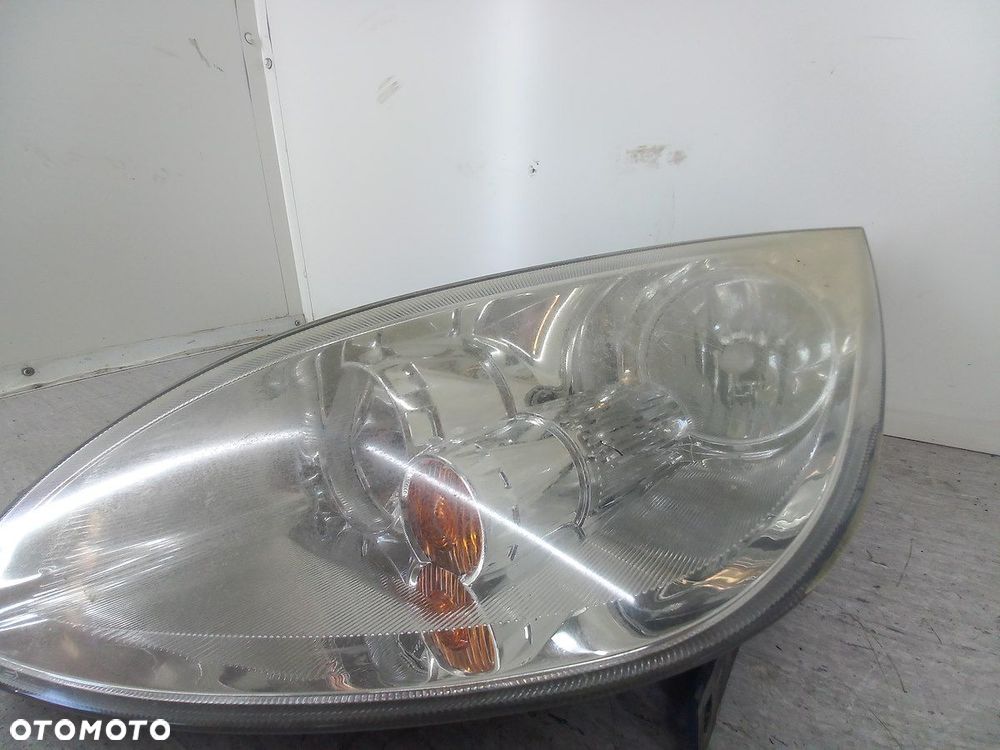 LAMPA PRZÓD LEWA MITSUBISHI COLT VI 0301208201 - 2