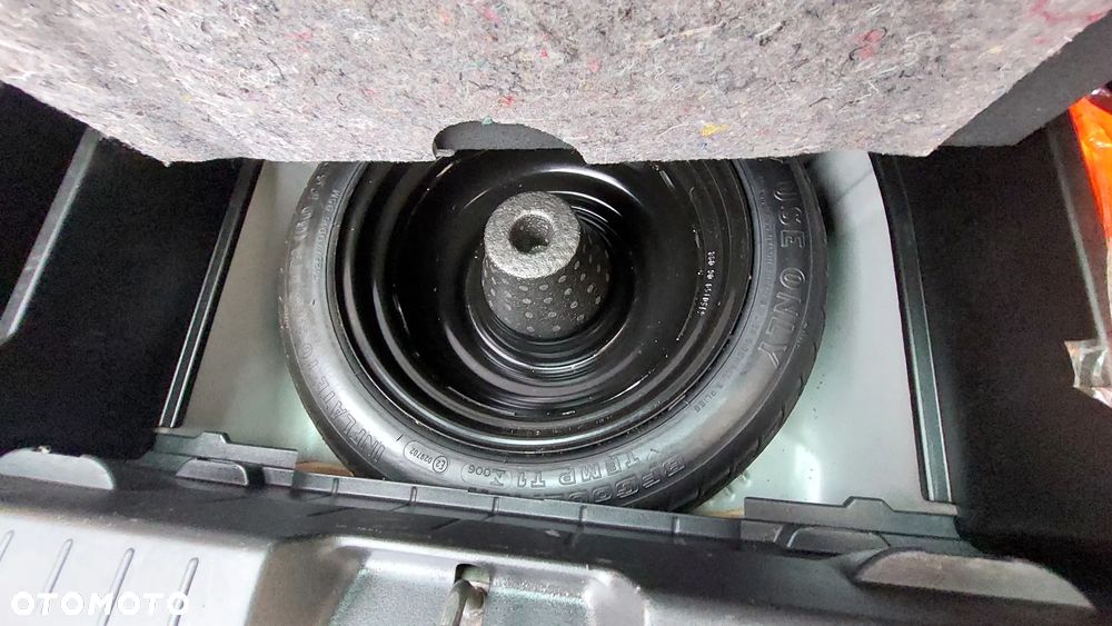 Toyota Yaris 1.33 Prestige - 12