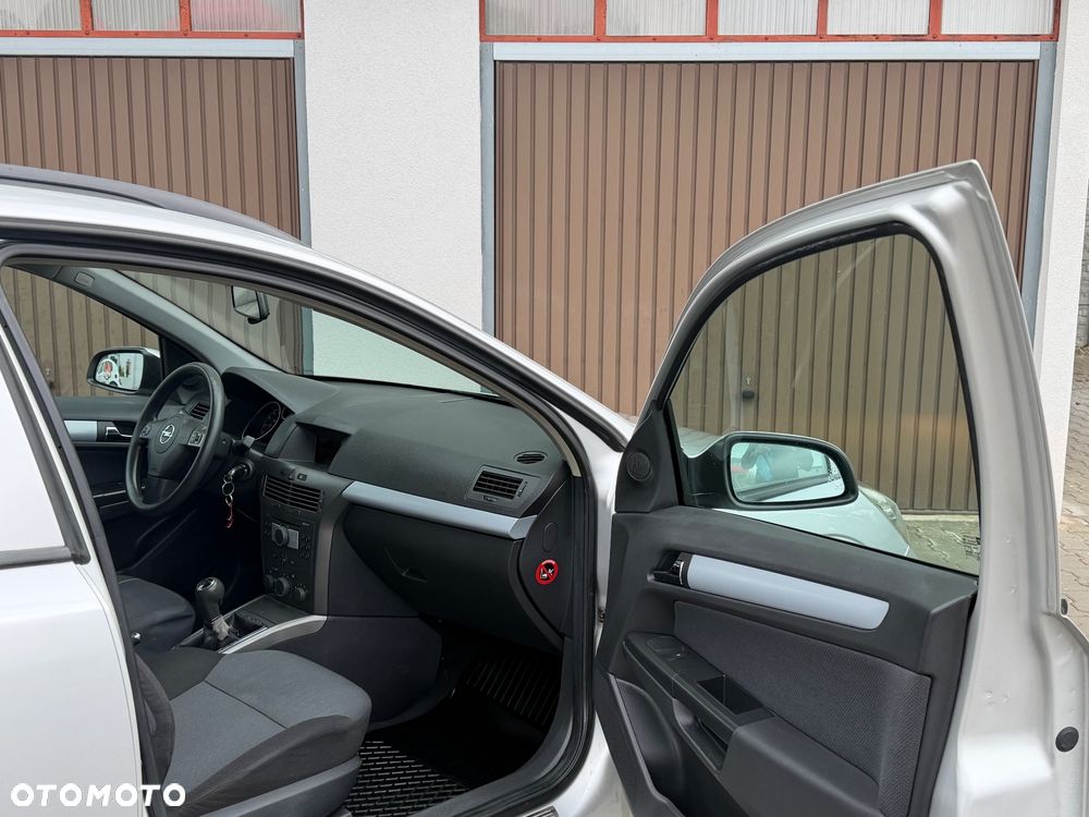 Opel Astra - 21