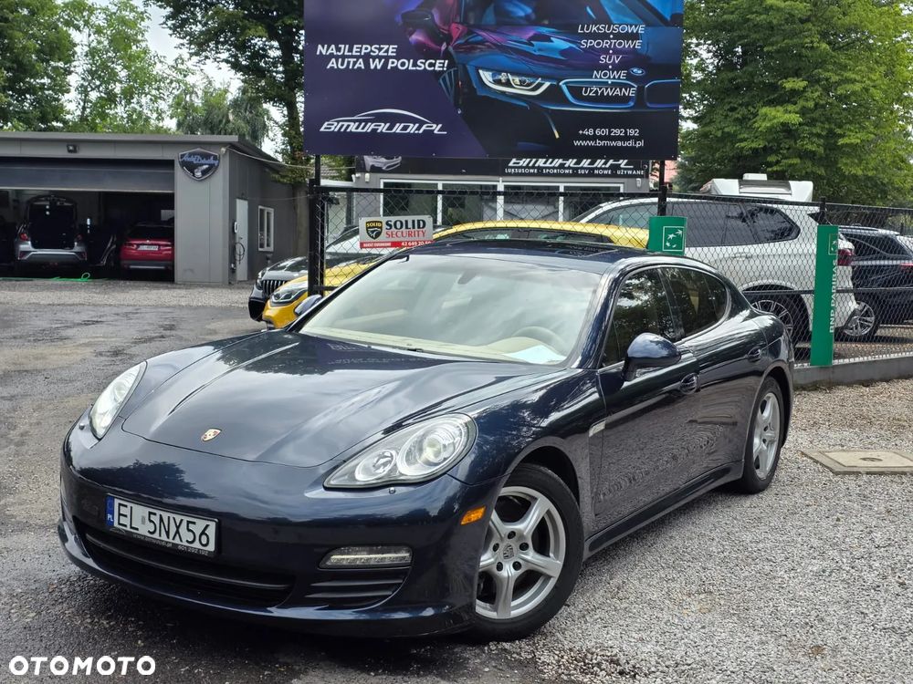 Porsche Panamera 4 PDK Platinum Edition - 2
