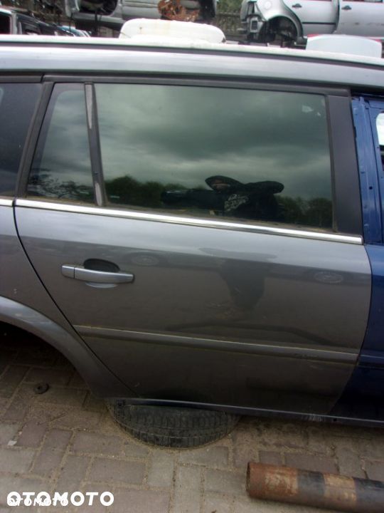 KLAMKA DRZWI OPEL VECTRA C KOMBI PRAWA TYLNA - 1
