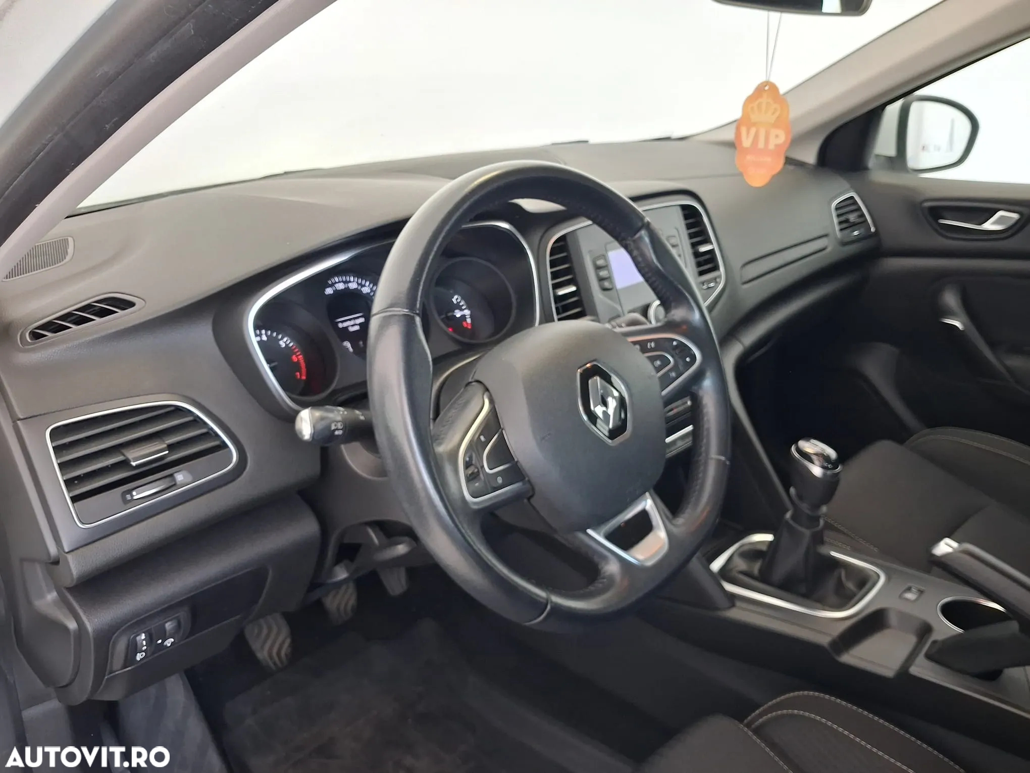 Renault Megane Estate TCe GPF Zen - 10