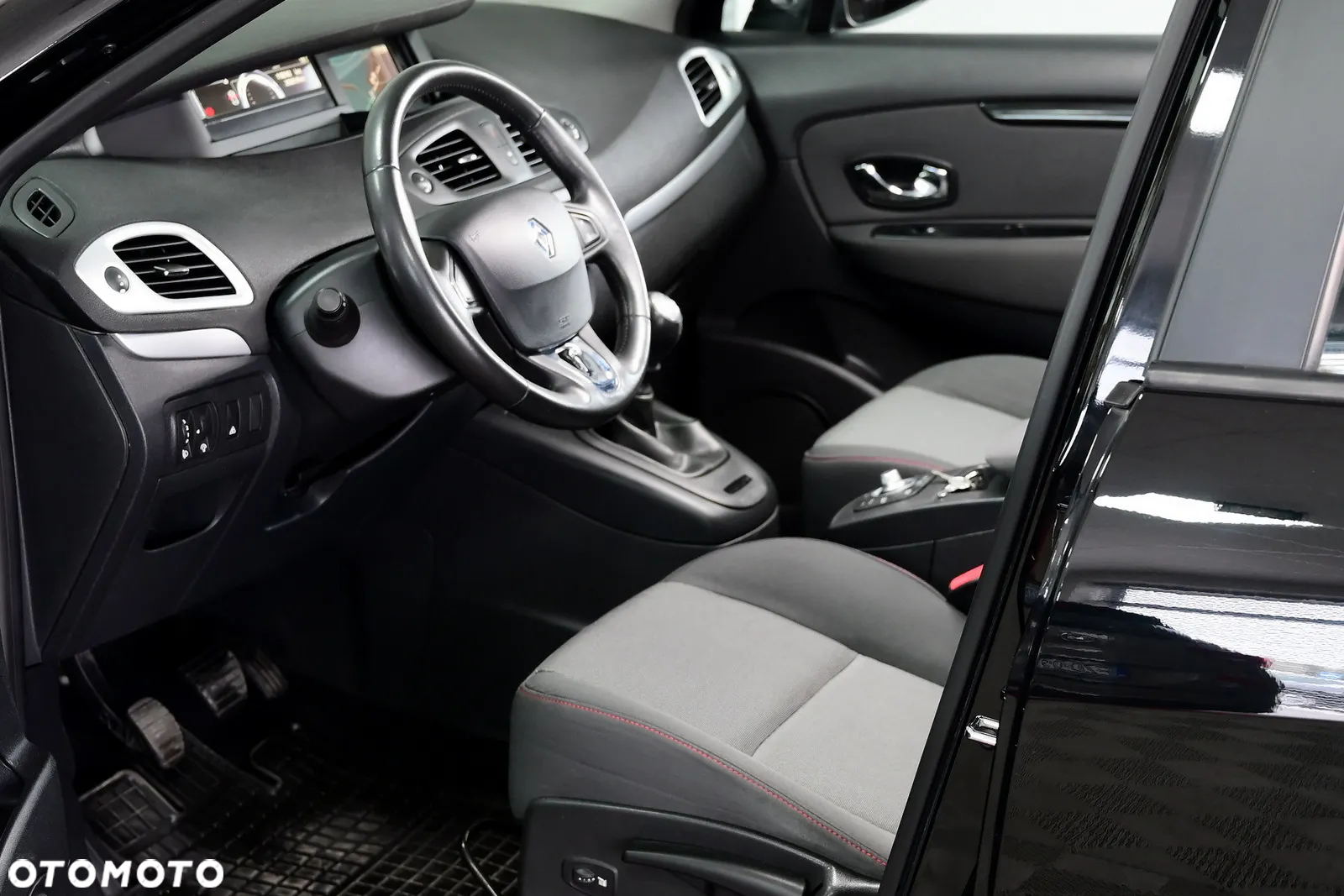 Renault Scenic - 7