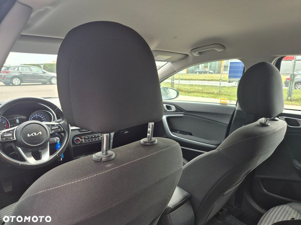 Kia Ceed 1.5 T-GDI M - 21