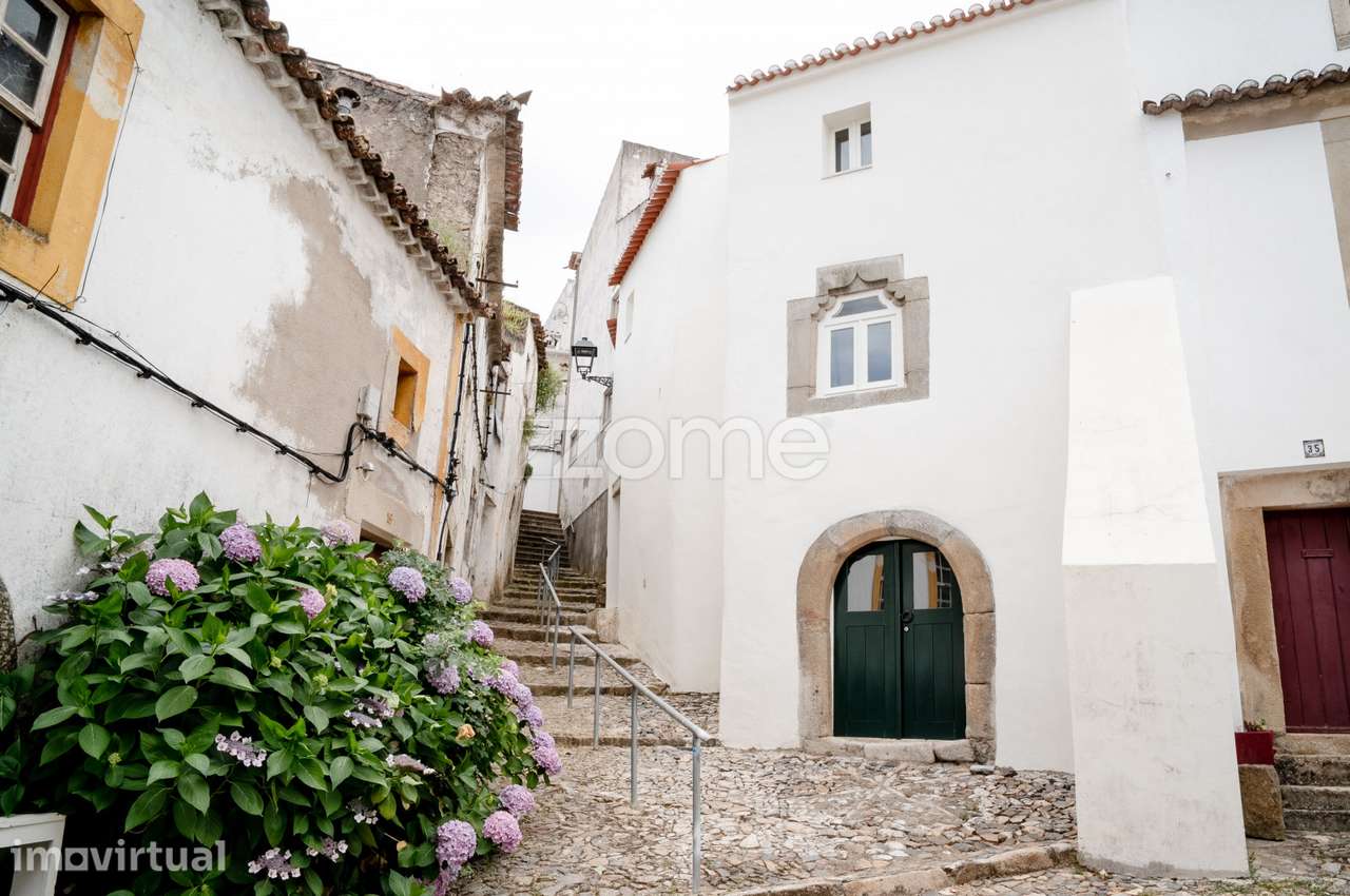 Casa pátio T2+2 à Fonte da Vila no Centro Histórico de Castelo de V... - Grande imagem: 2/51