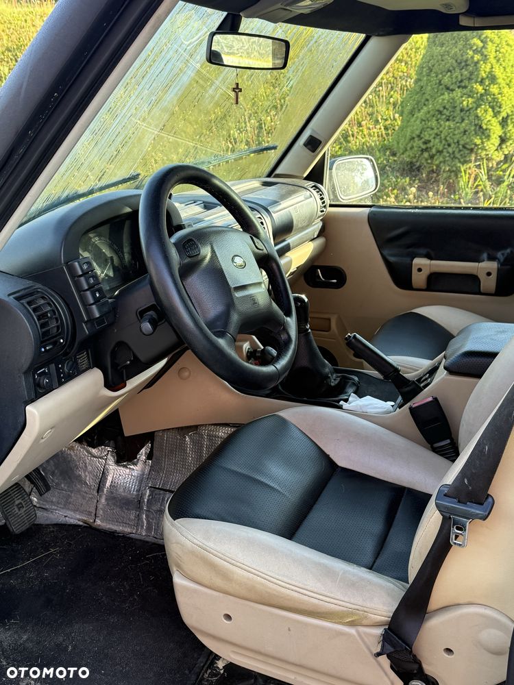 Land Rover Discovery - 3