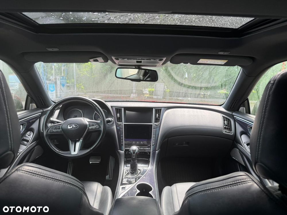 Infiniti Q60 2.0t Sport Tech - 8
