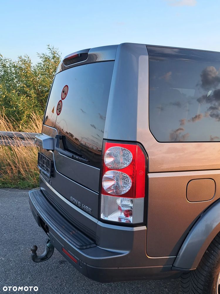 Land Rover Discovery SD V6 HSE - 24