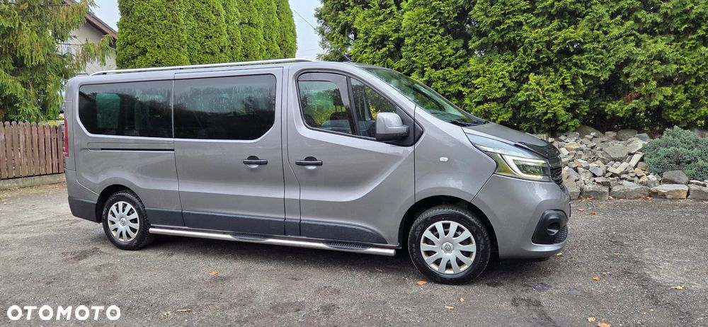 Renault Trafic Grand 2.0 dCi - 13