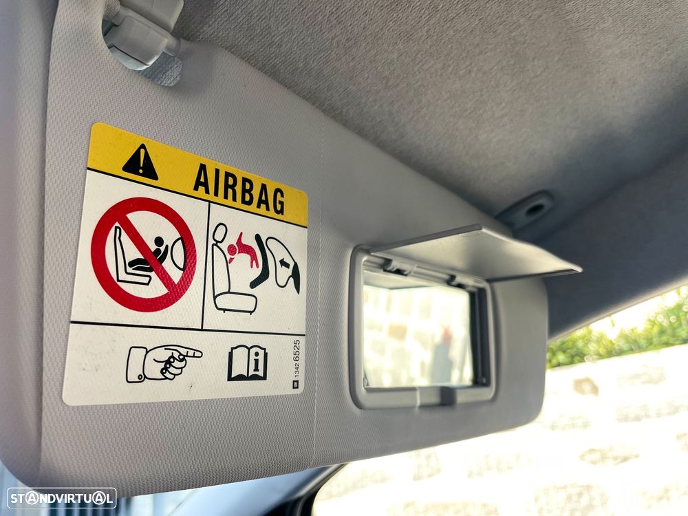 Opel Corsa 1.3 CDTi innovation - 24