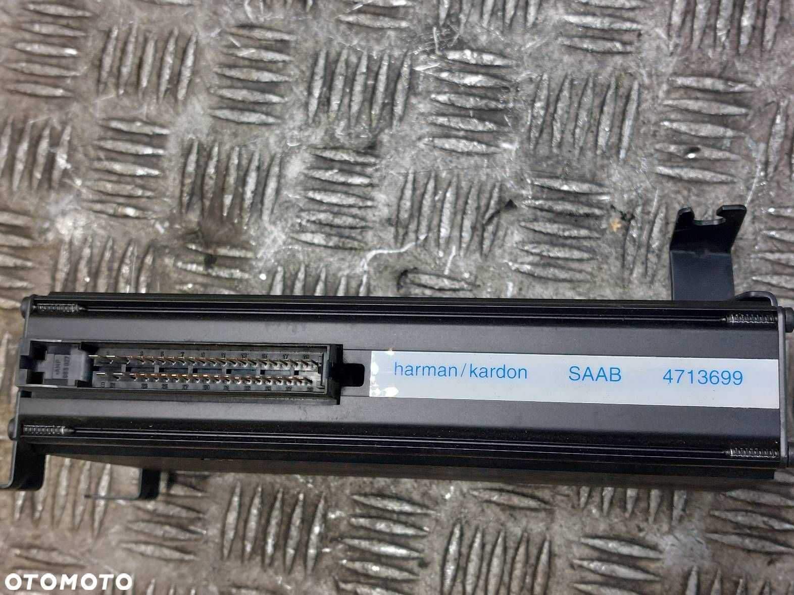 WZMACNIACZ AUDIO SAAB 9-5 I 2.3 T 4713699 - 4