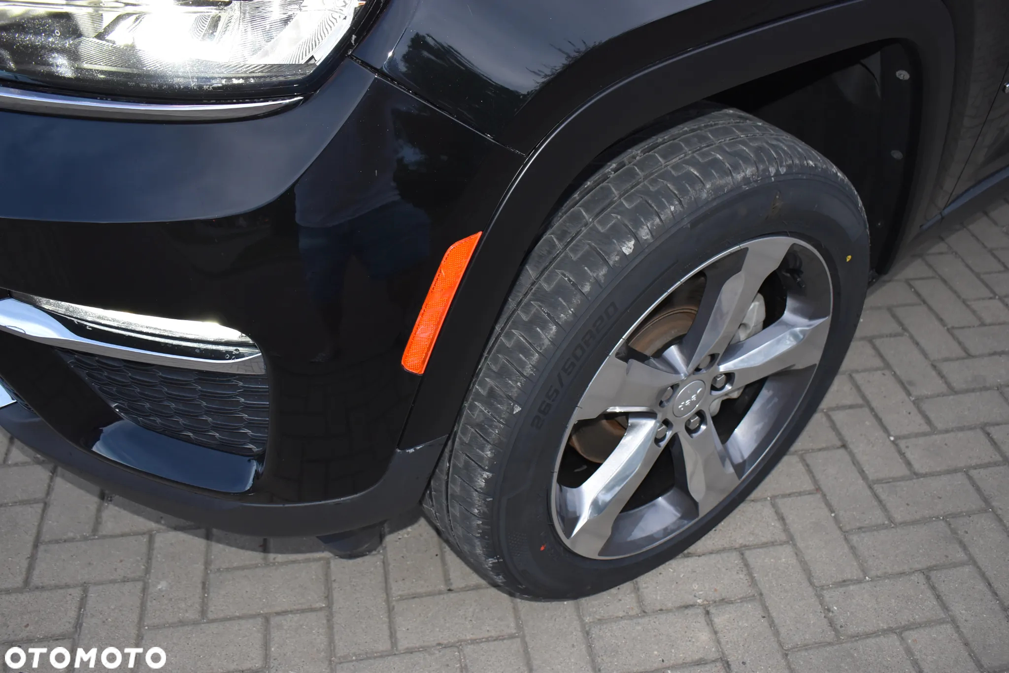 Jeep Grand Cherokee - 10