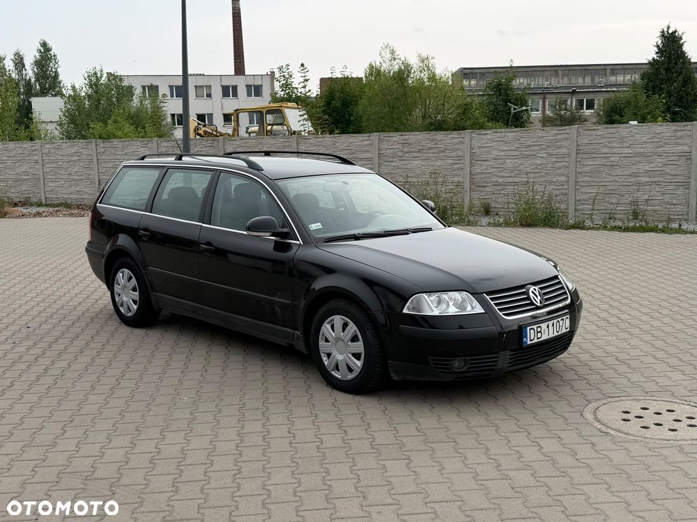 Volkswagen Passat 1.9 TDI Basis - 1
