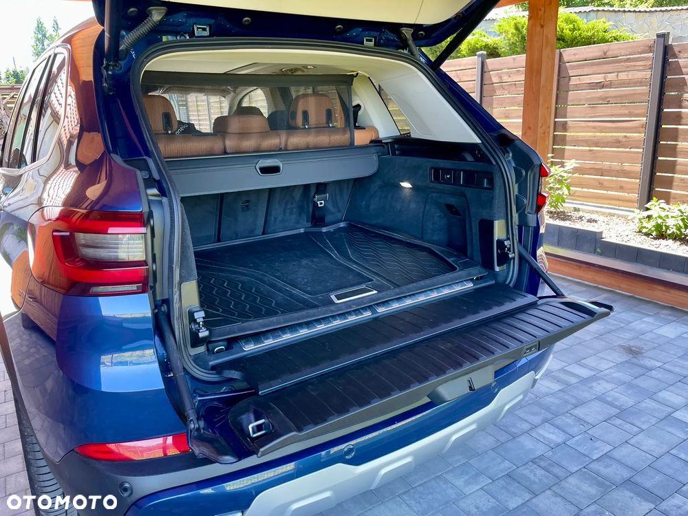 BMW X5 xDrive45e - 16