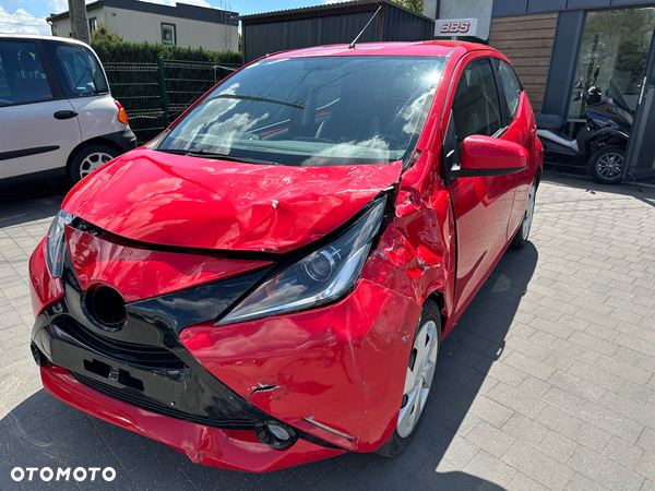 Toyota Aygo x-play