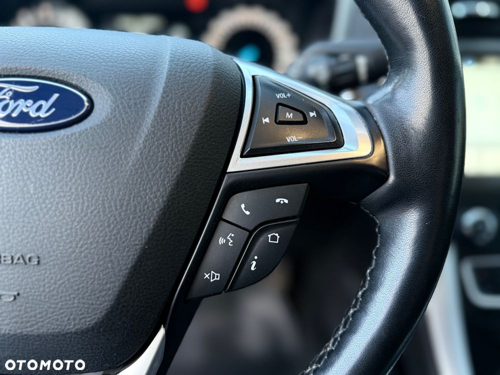 Ford Mondeo - 21