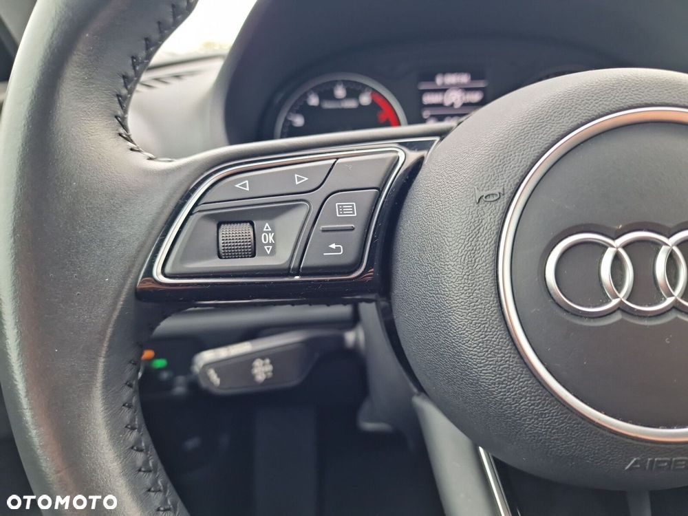 Audi A3 Sportback 35 TFSI S tronic - 28