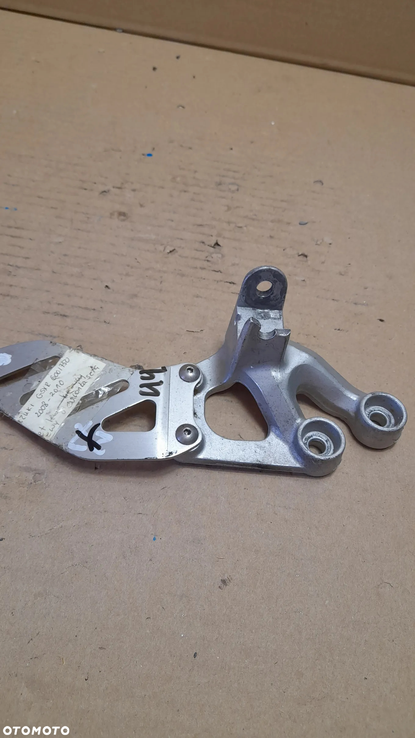 Suzuki GSXR 600 750 K8 K9 L0 L1 Set lewy - 2