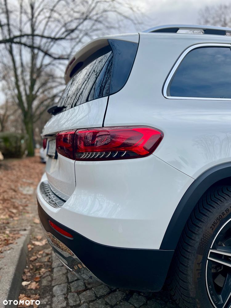 Mercedes-Benz GLB 250 8G-DCT - 12