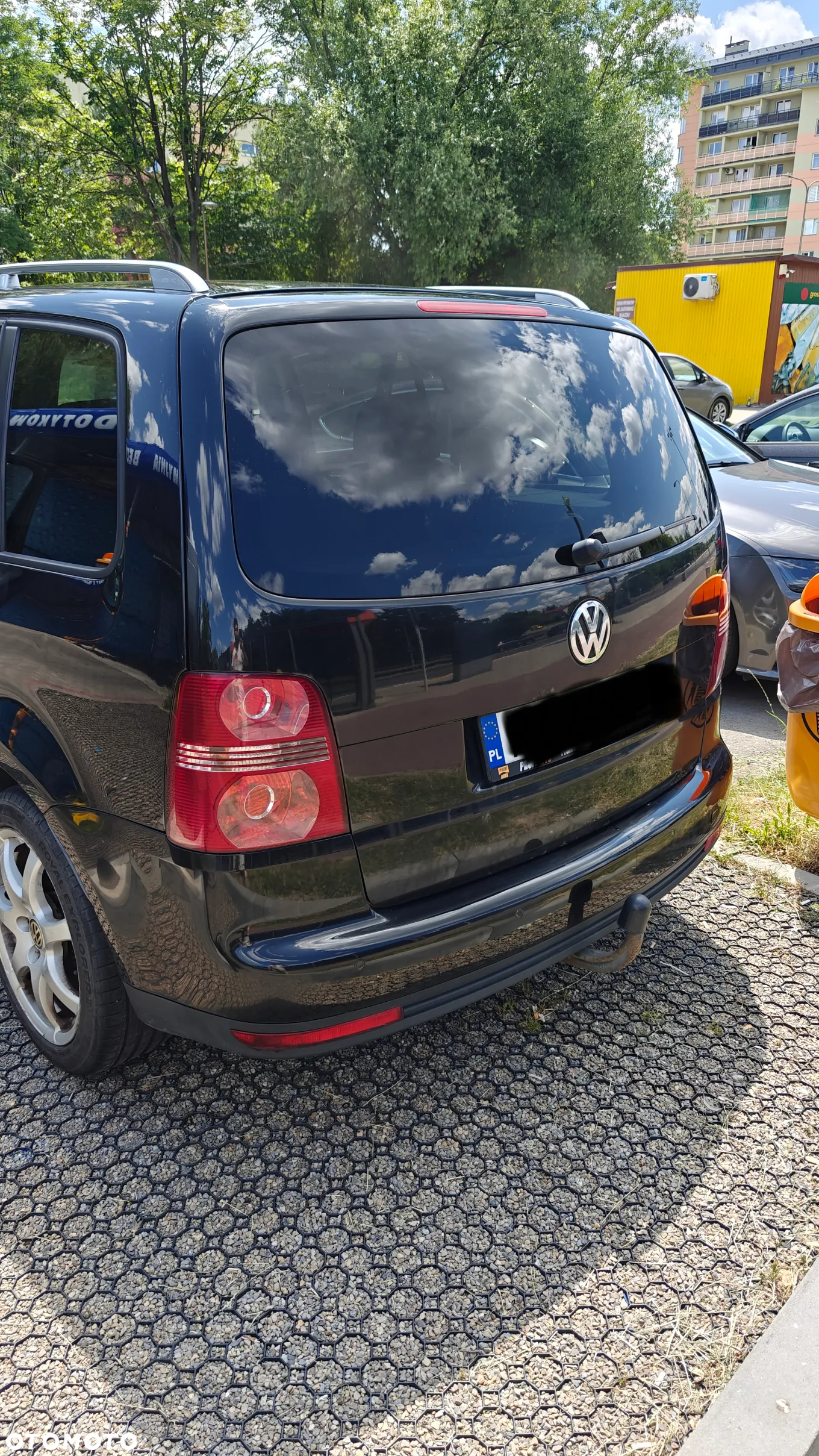 Volkswagen Touran 2.0 TDI DPF Cross DSG - 4