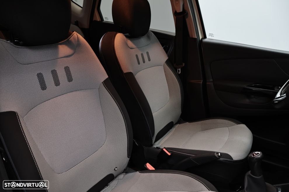 Renault Captur 0.9 TCE Exclusive - 19