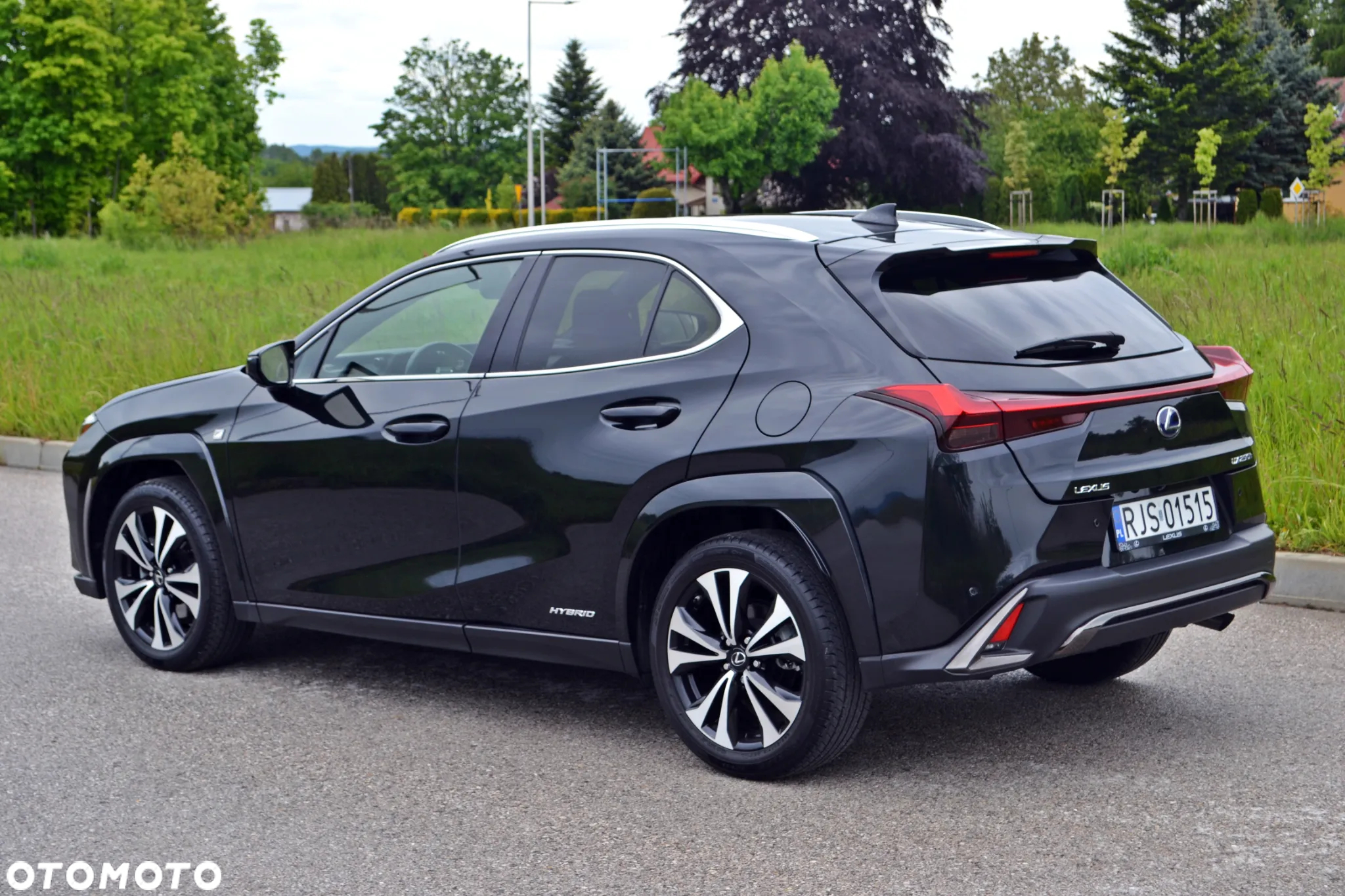 Lexus UX 250h F Sport 2WD - 6