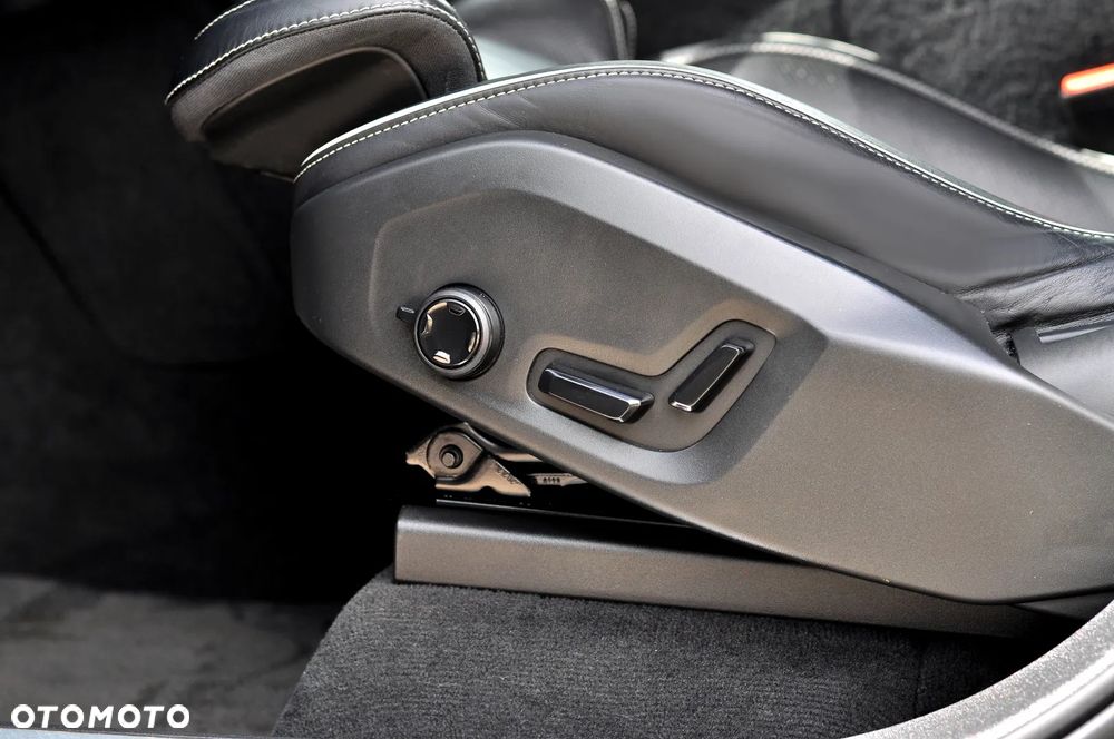 Volvo XC 90 T8 AWD Twin Engine Geartronic RDesign - 15