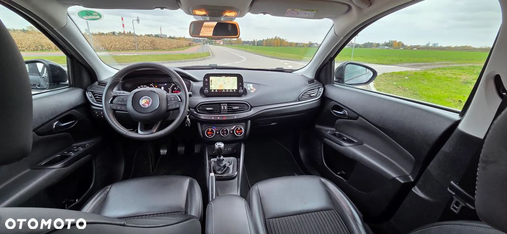 Fiat Tipo 1.4 T-Jet 16v S-Design - 5