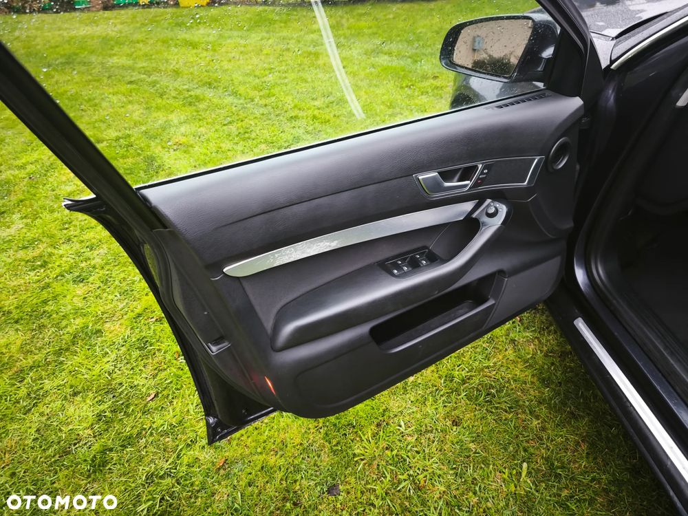 Audi A6 Avant 2.0 TDI DPF multitronic - 16