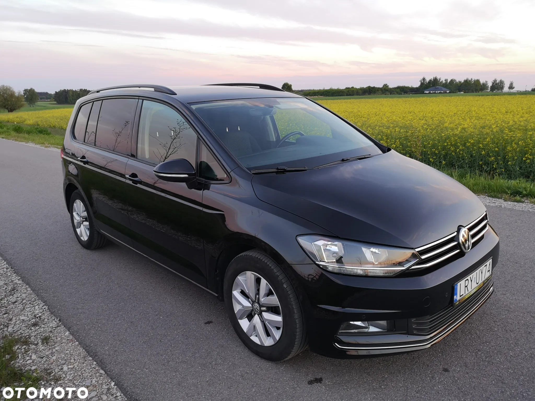 Volkswagen Touran 2.0 TDI SCR DSG Comfortline - 13