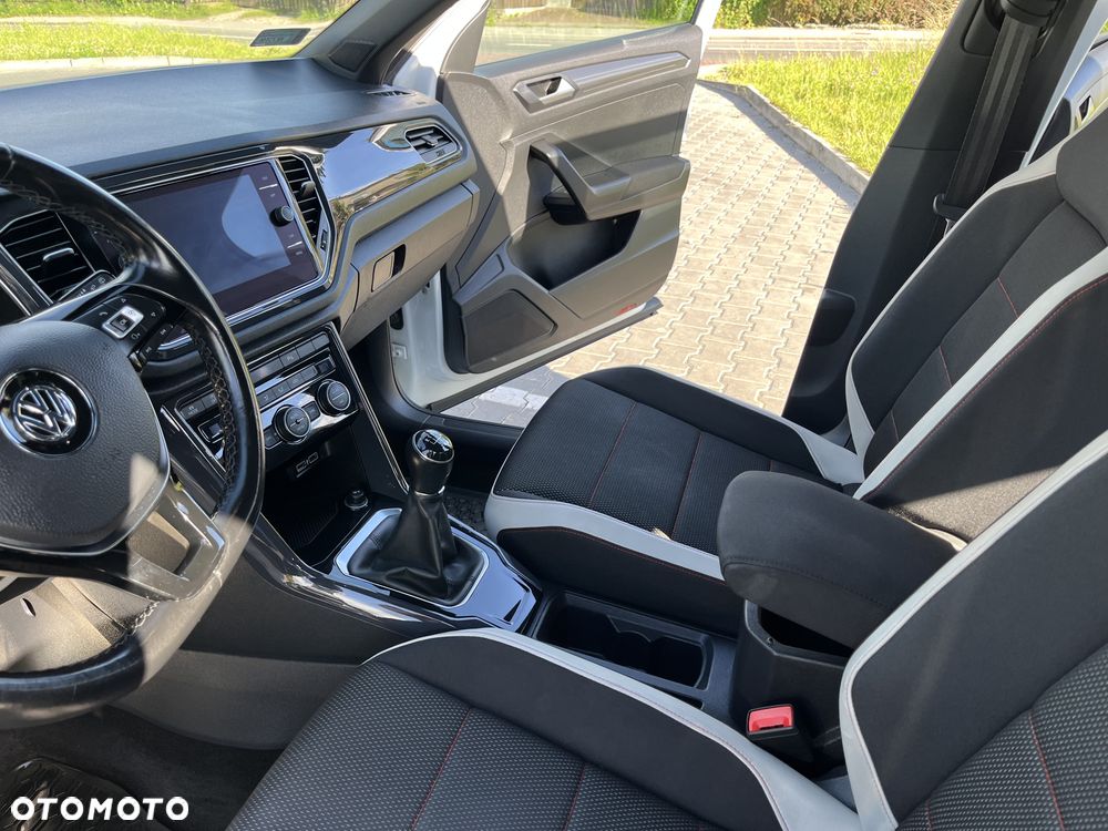 Volkswagen T-Roc 1.5 TSI ACT Premium - 26