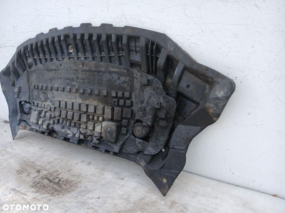 OSŁONA DOLNA POD ZDERZAK SILNIK PŁYTA MERCEDES E-KLASA W212  A2125200223 - 2