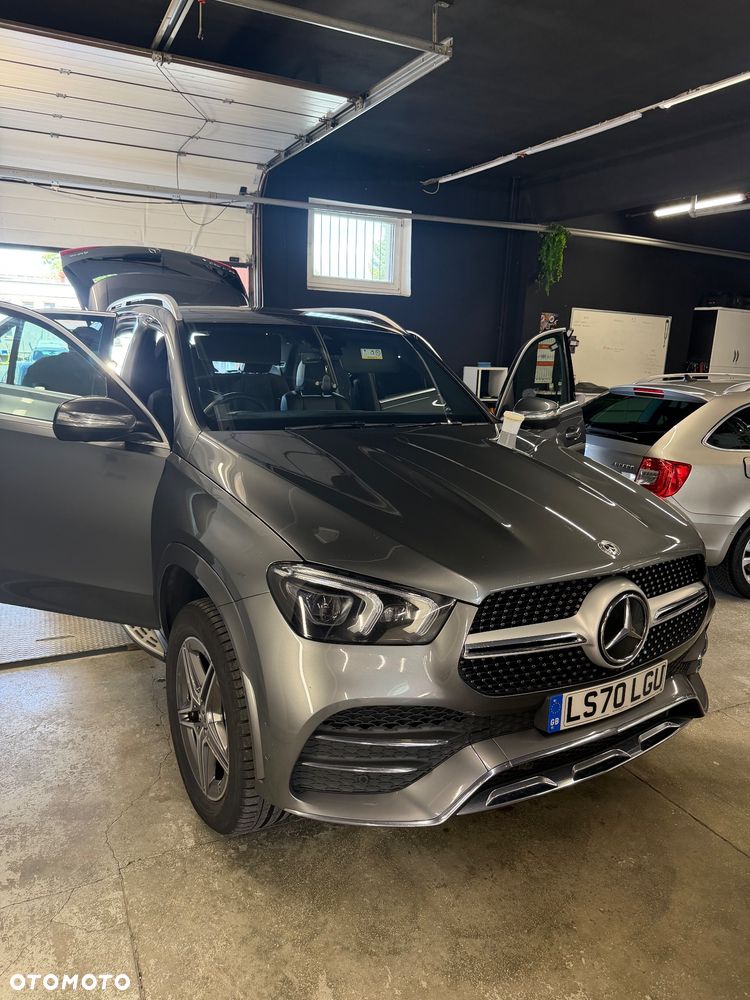 Mercedes-Benz GLE 350 d 4Matic 9G-TRONIC AMG Line - 36