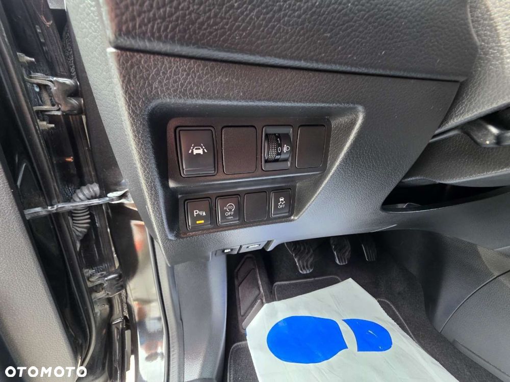Nissan Qashqai - 11