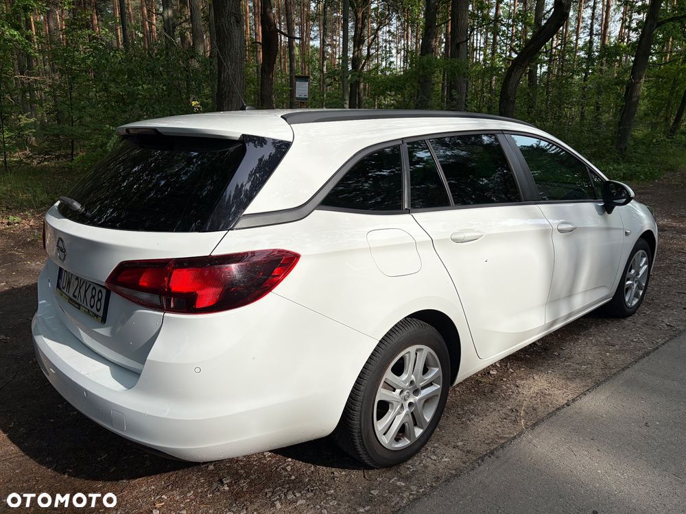 Opel Astra 1.2 T Edition S&S - 21